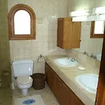 Maryvilla 57 Вилла *